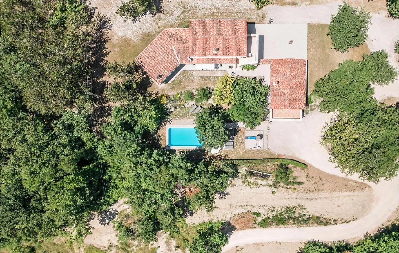 Nice Home In Pazin With Outdoor Swimming Pool Brajkovici